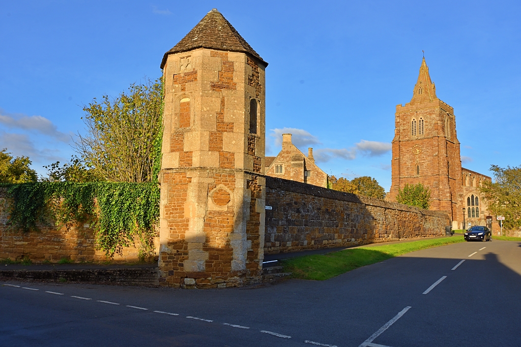 Bishop's Lookout and St. Andrew's Church in Lyddington © essentially-england.com