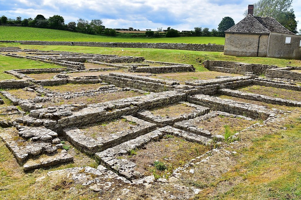 North Leigh Roman Villa © essentially-england.com