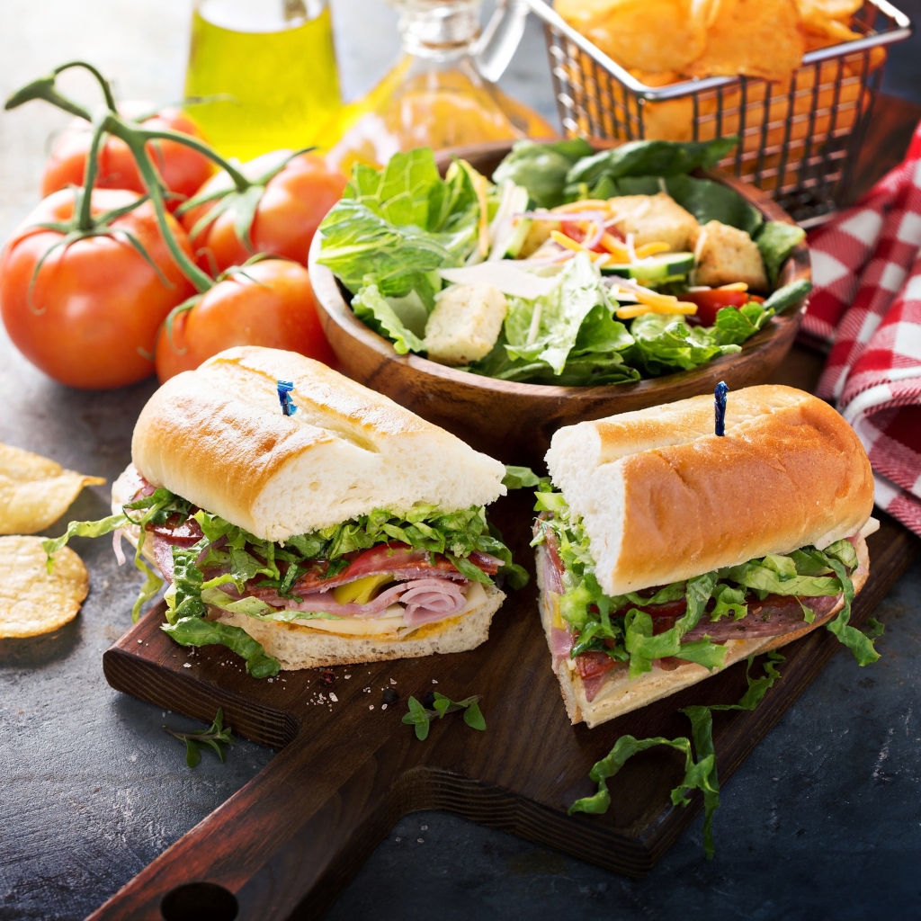 Sandwiches © Sonda Stefan's | canva.com