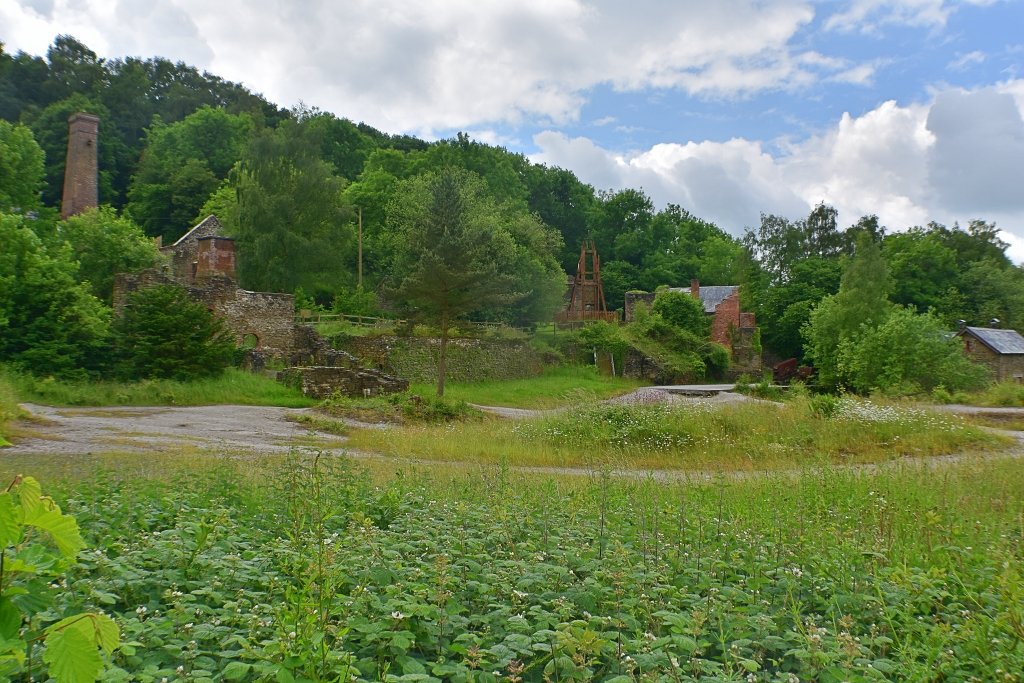 Main mining area of Snailbeach Mine in shropshire © essentially-england.com