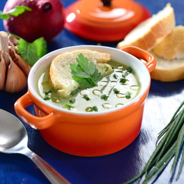 Traditional English Recipes for Soups and Salads | essentially-england.com