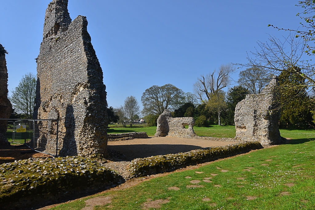 Weeting Castle Hall © essentially-england.com
