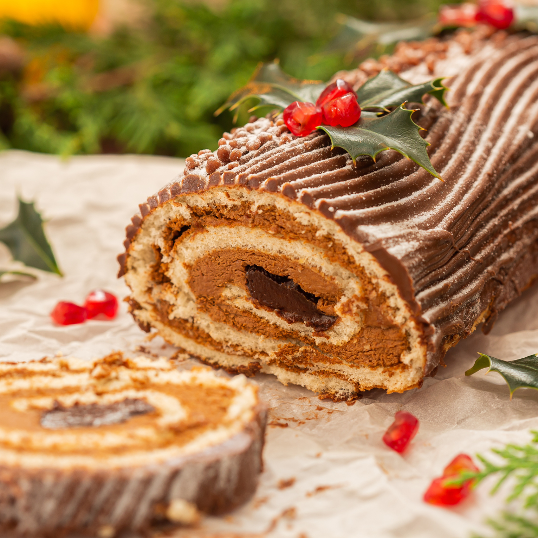 Yule Log Photo from Canva