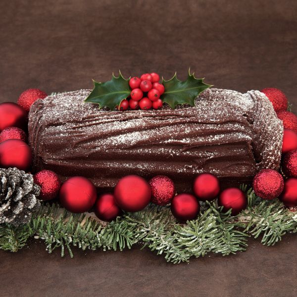 Traditional English Recipes for Christmas: Chocolate Yule Log | essentially-england.com